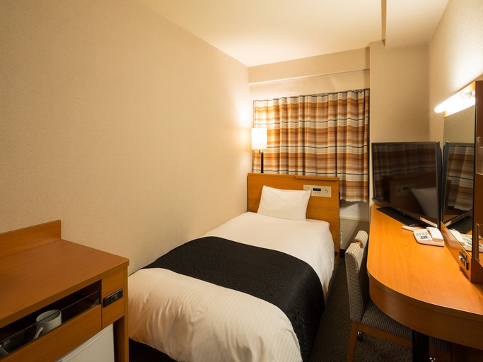 Bedroom 2, APA Hotel Niigata-Higashinakadori, Niigata