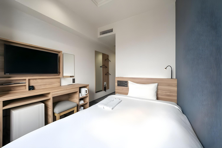 Bedroom 2, Karatsu Daiichi Hotel, Karatsu