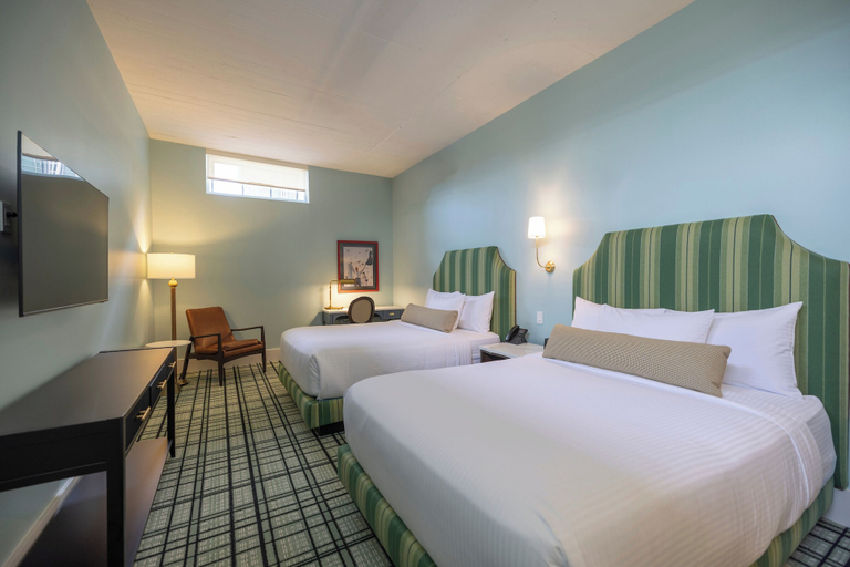 Room 4, The Laurel Hotel, Danville