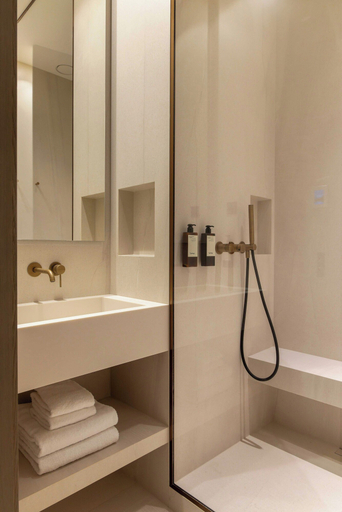 Bathroom 4, Luxury Flat -2br/6p- Madeleine/saint Honore, Paris