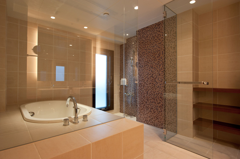 Bathroom 4, One Niseko Resort Towers, Rankoshi