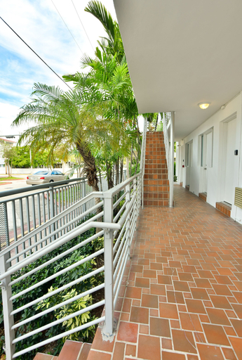 Others 5, Harding 8040 Apts By At Mine Hospitality, Miami-Dade