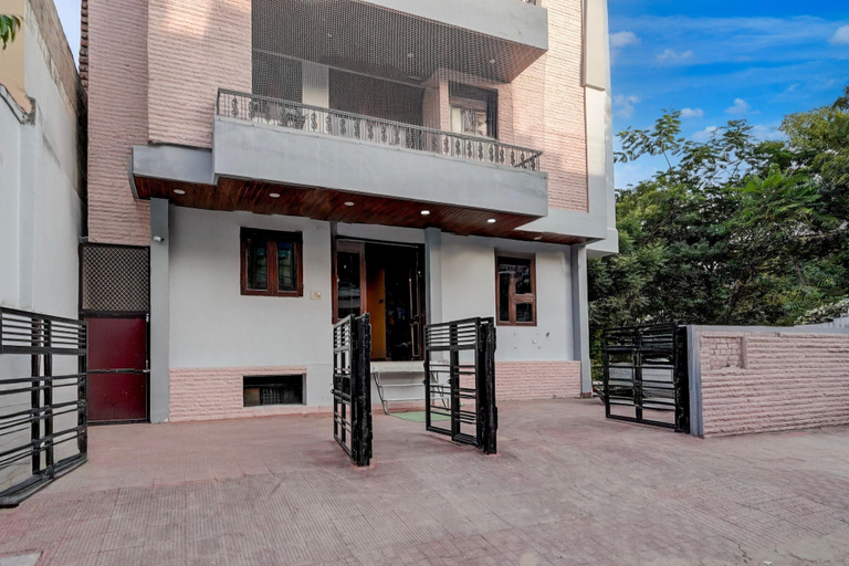Reception 3, Deluxehotel Kartik Inn, Jaipur