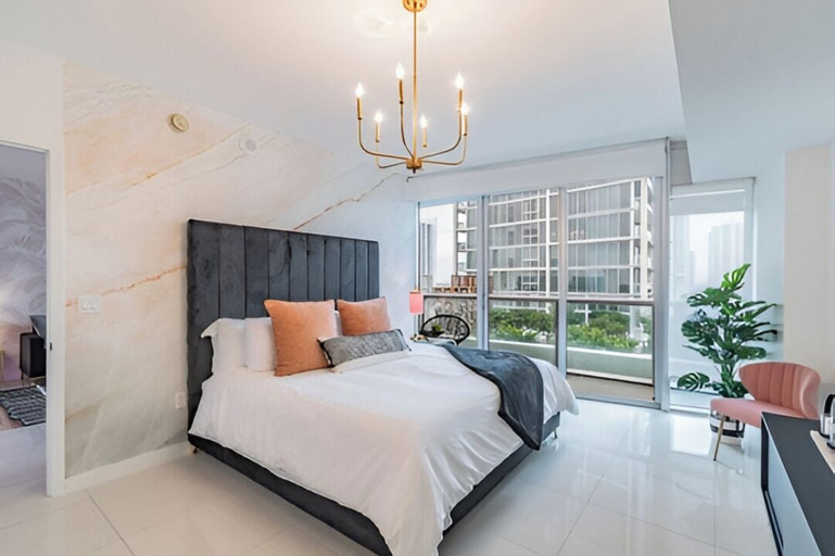 Room 4, The Stayora Luxury Suites - W Miami, Miami-Dade