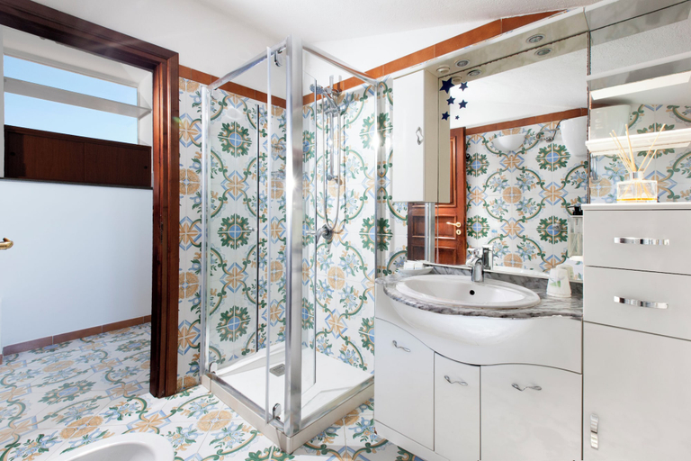 Bathroom 4, YourHome - Jolly Pini, Napoli