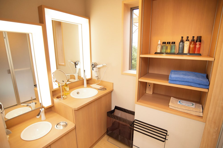 Bathroom 4, Motoyu Ryuusenkaku, Nishinomiya