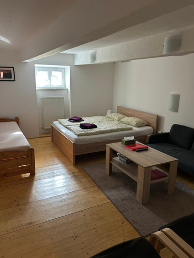 Bedroom 2, Apartmany u Kubiku, Hradec Králové