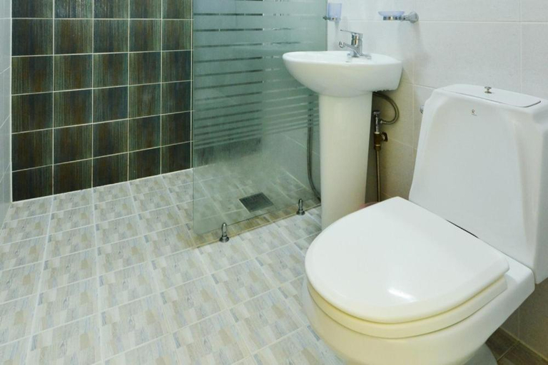 Bathroom 2, Bongmisan Gyegok Yedang Pension, Gapyeong