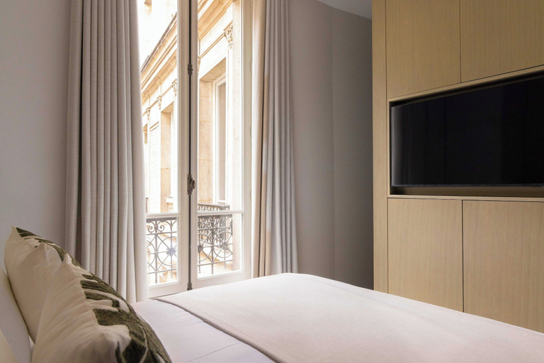 Room 5, Luxury Flat -2br/6p- Madeleine/saint Honore, Paris