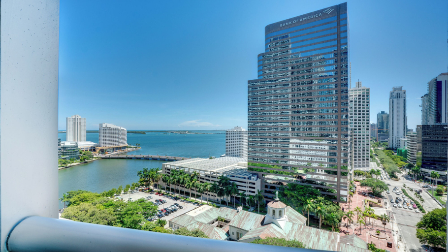 Exterior detail 3, The Stayora Luxury Suites - W Miami, Miami-Dade