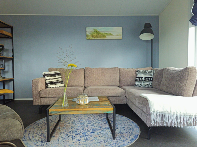 Living room 2, Cozy Beachside Base With Dual Terraces, Noordwijk