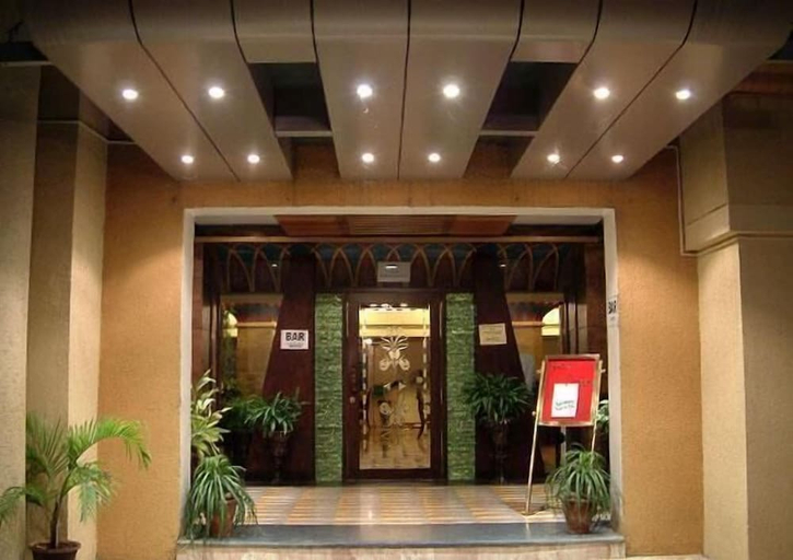 Exterior & Views 2, Welcomheritage Narmada Jacksons, Jabalpur