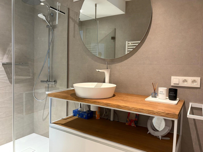 Bathroom 4, Apartment With sea View in Middelkerke for 6, West-Vlaanderen