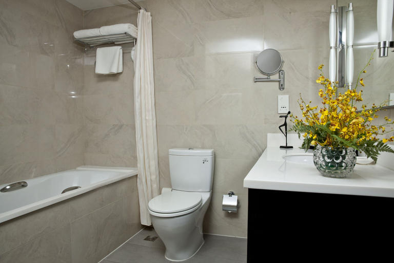 Bathroom 4, Somerset Olympic Tower Tianjin, Tianjin