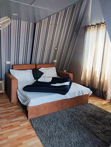 Room 1, Nirvana -An Offbeat experience Kanatal, Tehri Garhwal