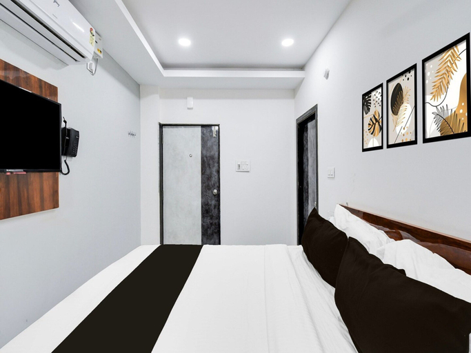 Room 5, Deluxeftl Kachiguda, Hyderabad