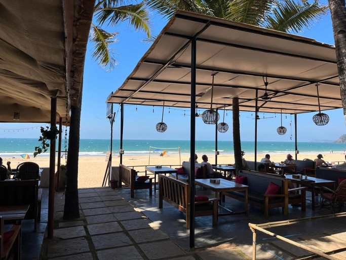 Food & Drinks 4, Jardim a Mar, South Goa