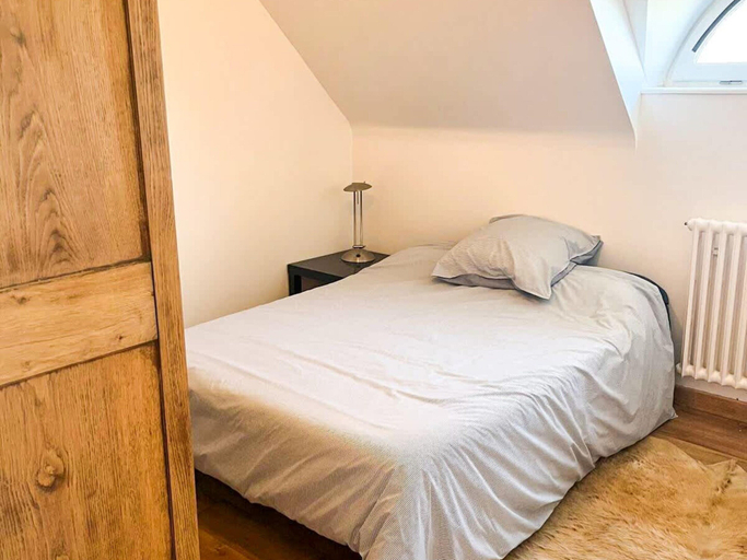 Room 4, Plouguerneau Coastal Retreat With Garden, Finistère