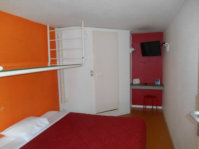 Bedroom 3, Premiere Classe Brest Gouesnou, Finistère