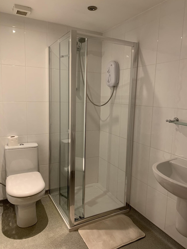 Bathroom 2, Tropics Beach Hotel, Blackpool
