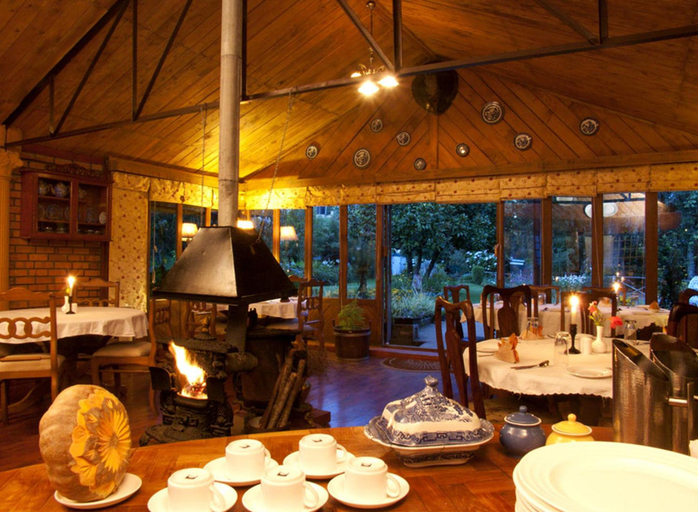 Food & Drinks 4, Lymond House, The Nilgiris