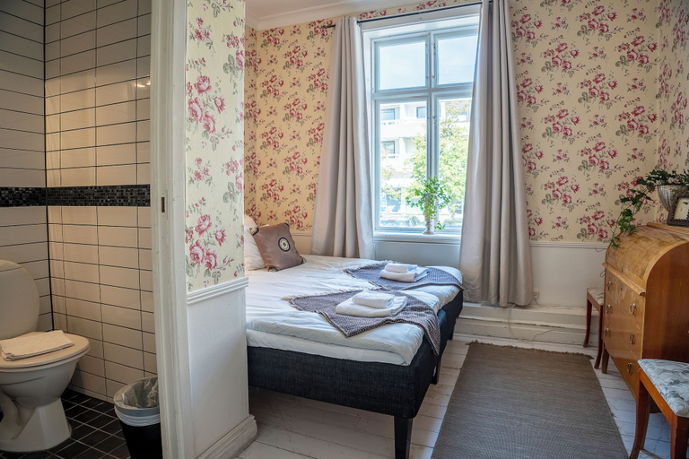 Bedroom 3, Grand Hotel Lysekil, Lysekil