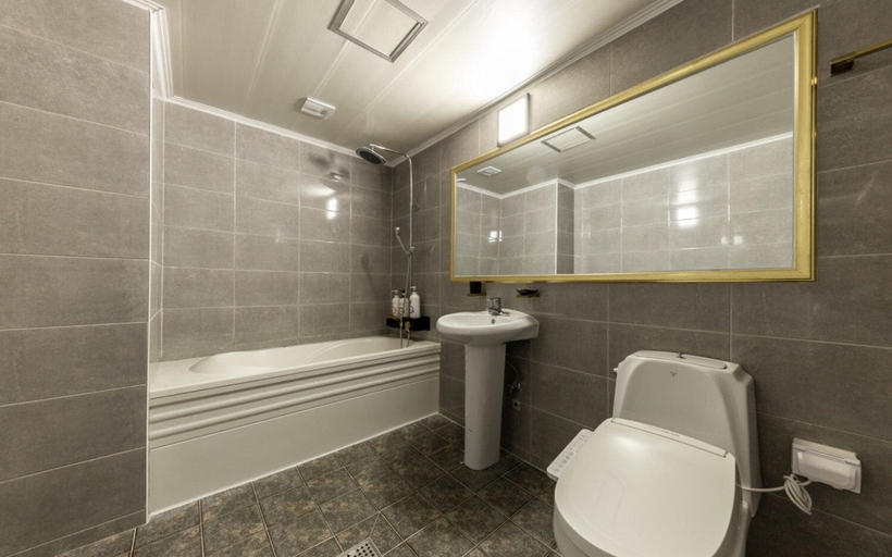Bathroom 3, Iksan HOTEL G7, Iksan