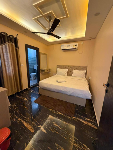 Bedroom 3, Hotel KG Tapovan Hills, Garhwal