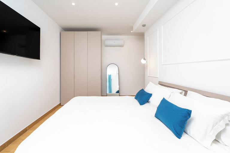 Room 3, YourHome - Il Nido Apartments, Napoli