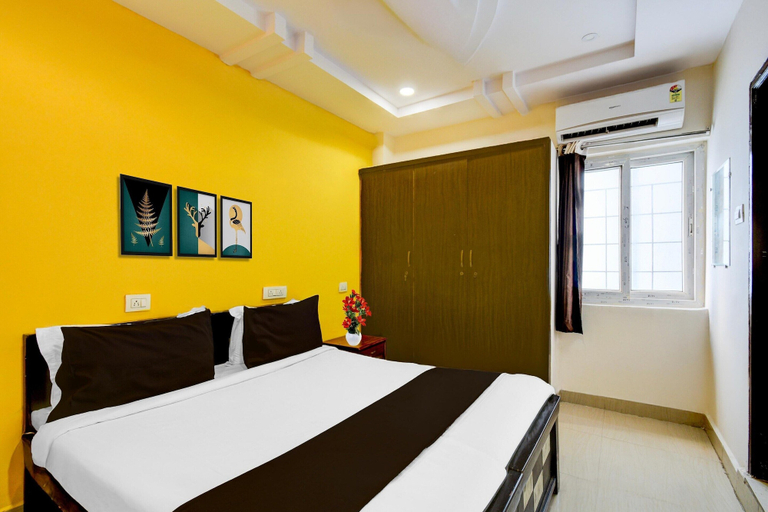 Room 3, Deluxesri Vinayaka Luxury Rooms, Hyderabad