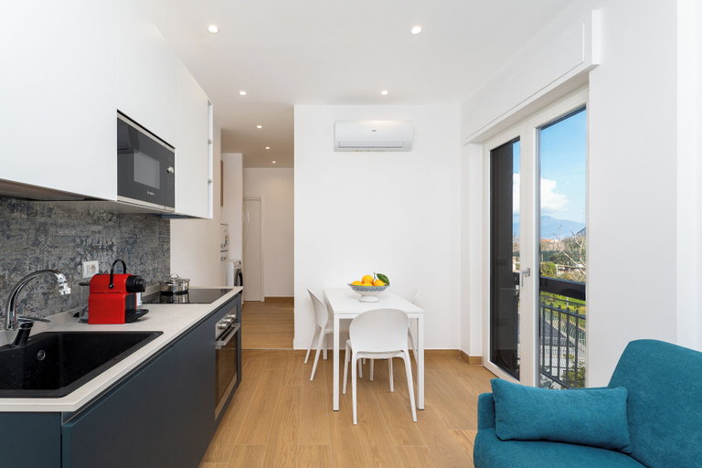 Private kitchen 4, YourHome - Il Nido Apartments, Napoli