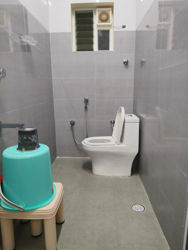 Bathroom 3, Kandhaguru Residency, Dindigul