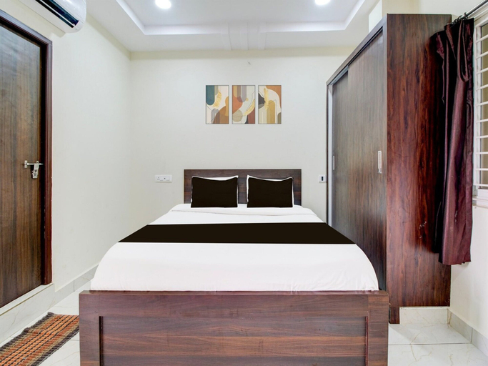 Room 4, Super Hotel O Ramavarapadu Near PVR Icon, Krishna