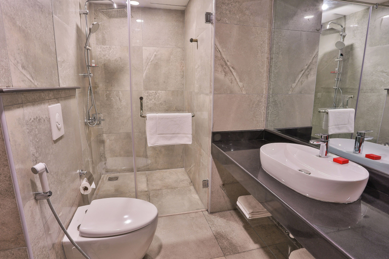 Bathroom 3, Avari Boutique Gujranwala, Gujranwala