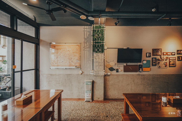 Others 5, Chia Kon Hotel, Chiayi City