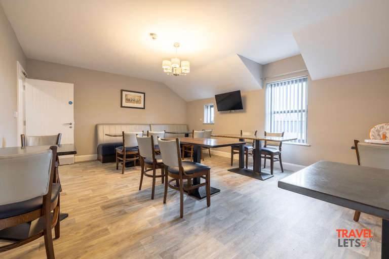 Others 5, Homestead Hillsborough Room 3, Lisburn and Castlereagh