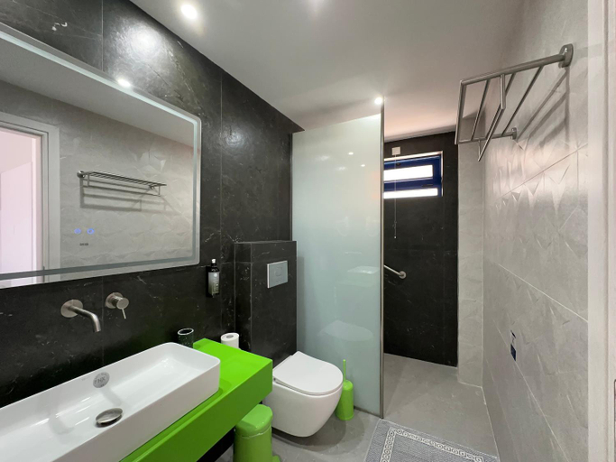 Bathroom 4, Bouradanis Art Hotel, South Aegean