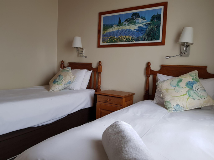 Bedroom 2, Port Edward Holiday Resort, Ugu