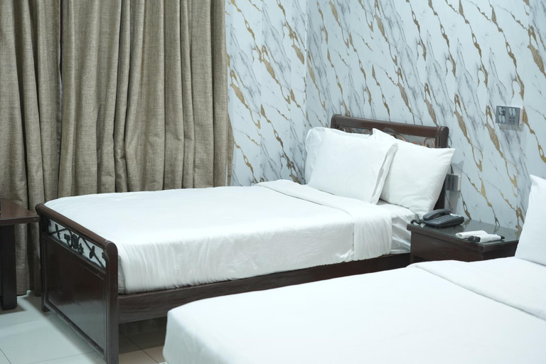 Bedroom, Hotel Silver Sand Multan, Multan