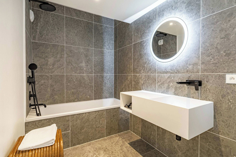 Bathroom, Superb Terrace Apartment in Monaco-beausoleil, Alpes-Maritimes