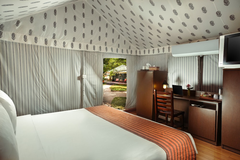 Bedroom 3, Olde Bangalore Resort and Wellness Center, Bangalore