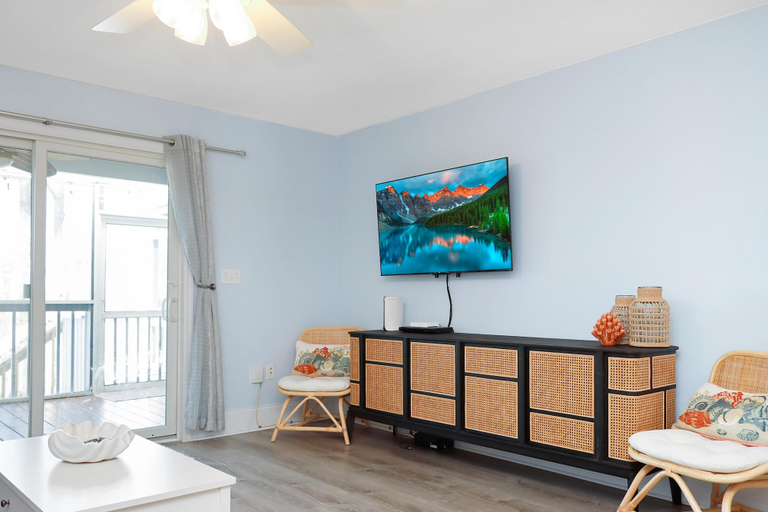Living area 2, Barrier Dunes 130 - 152 Millie's Dream, Gulf