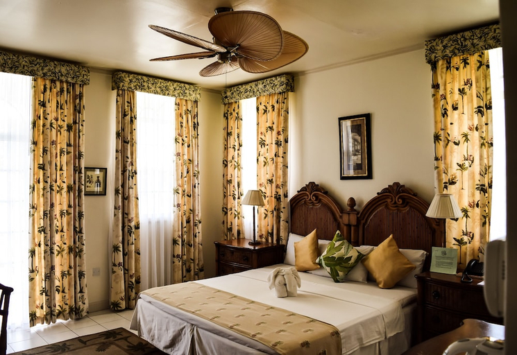 Bedroom 2, Grenadine House