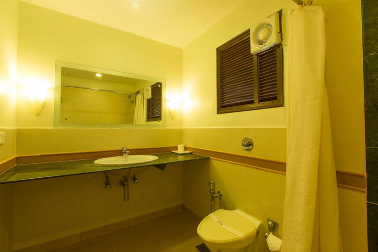 Bathroom 3, Martin's Comfort, South Goa