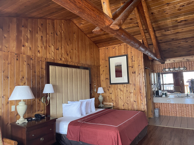 Bedroom 3, Rodeway Inn Chincoteague, Accomack