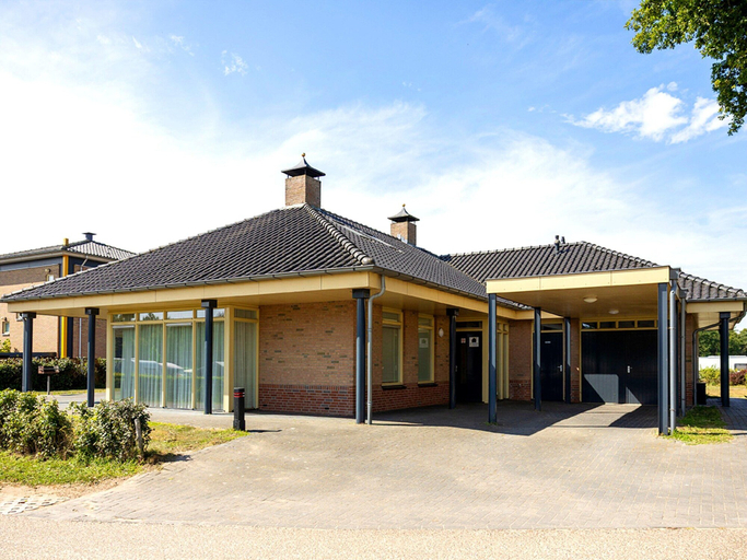 Primary image