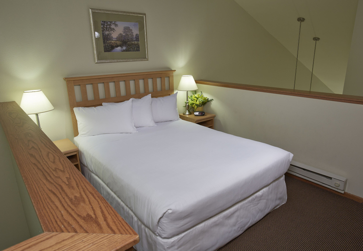 Bedroom 2, Timber Ridge Lodge and Waterpark, Walworth