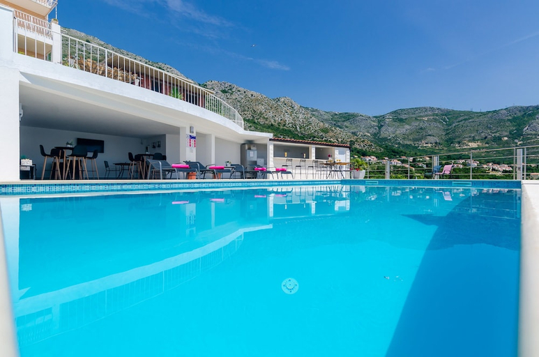 Sport & Beauty 4, APARTMENTS SANDITO, Župa Dubrovačka