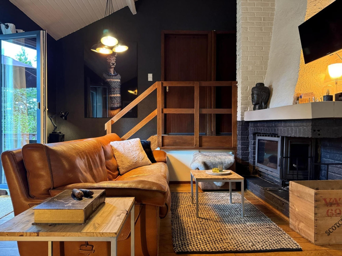 Living room 3, Cozy Durbuy Chalet With Fireplace, Luxembourg