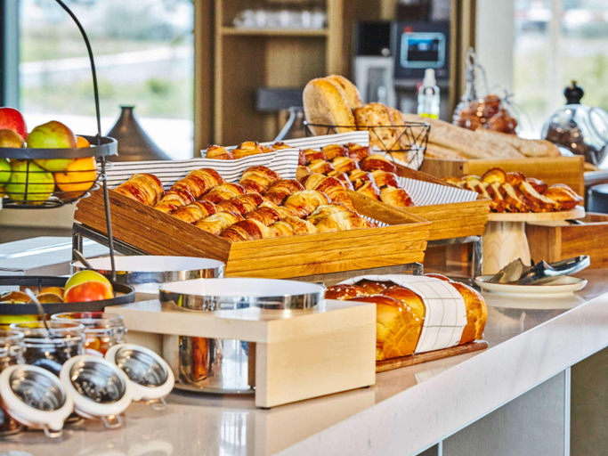 Food & Drinks 5, Mercure Paris Orly Airport, Essonne